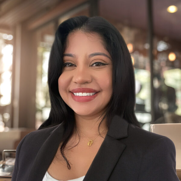 Stephanie Potts, Payroll Specialist